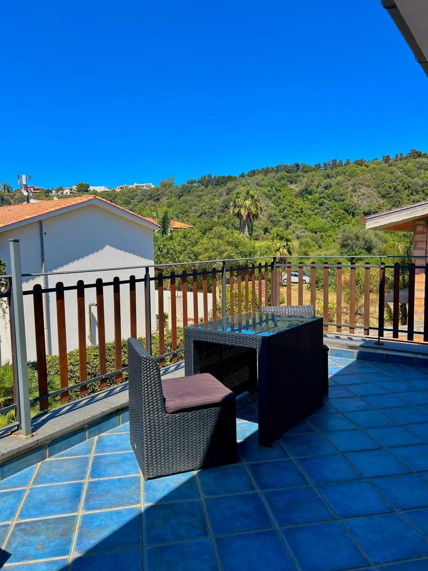 B&B Villa Rodriguez ミラッツォ エクステリア 写真