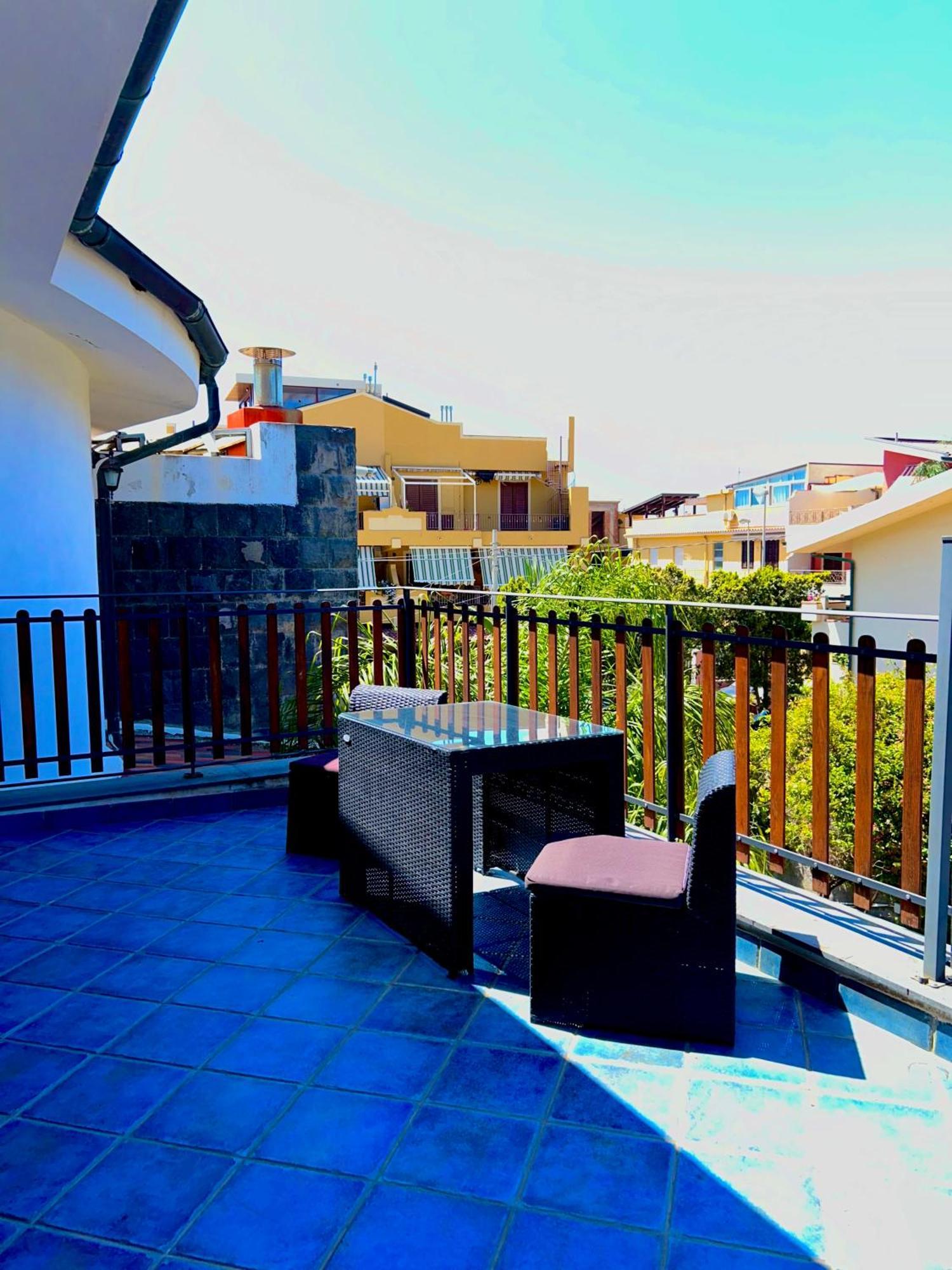 B&B Villa Rodriguez ミラッツォ エクステリア 写真