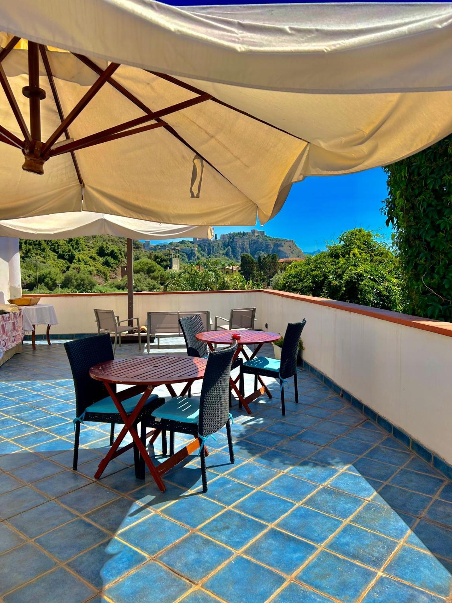 B&B Villa Rodriguez ミラッツォ エクステリア 写真