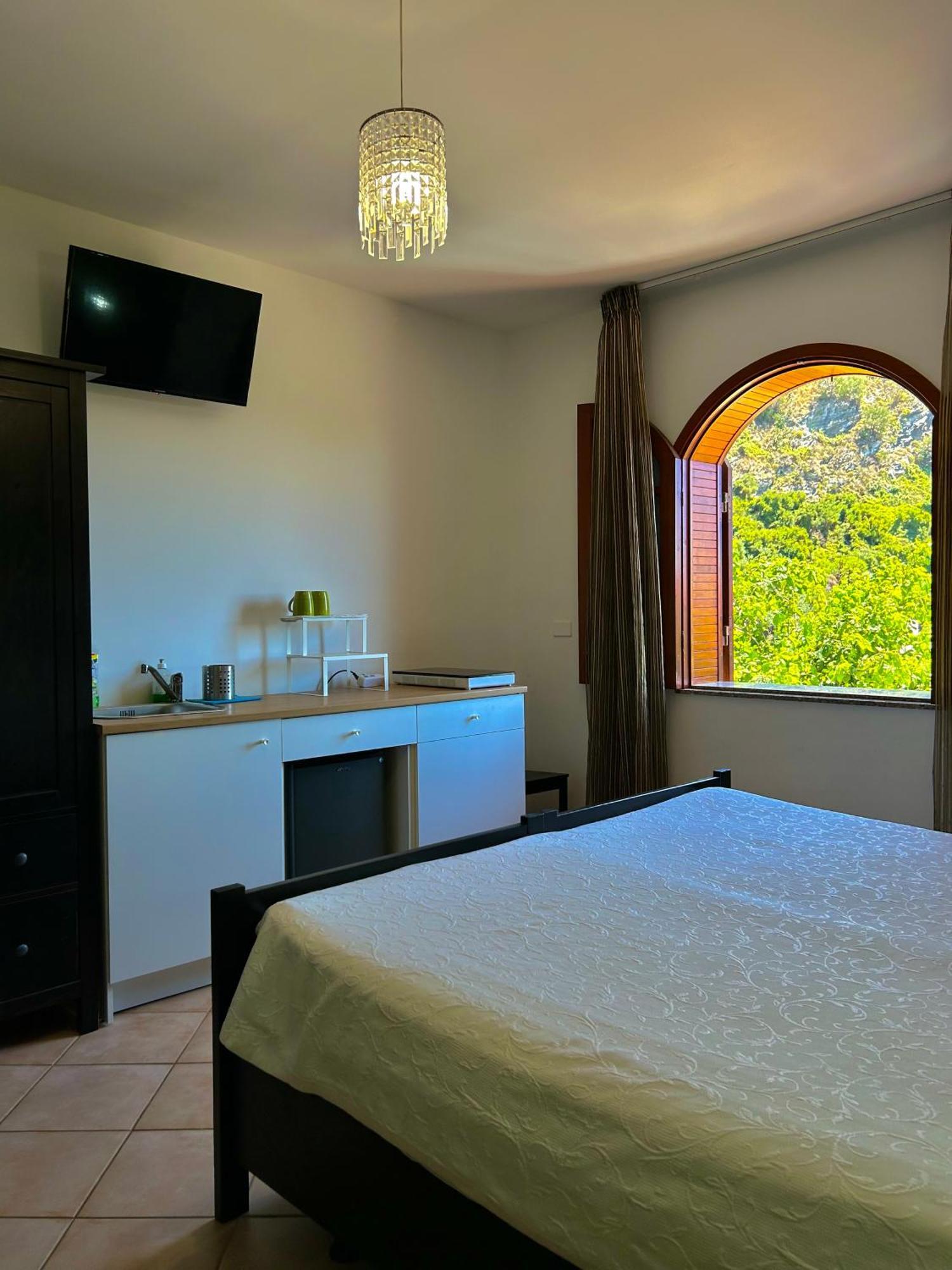 B&B Villa Rodriguez ミラッツォ エクステリア 写真