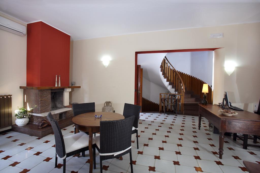 B&B Villa Rodriguez ミラッツォ エクステリア 写真