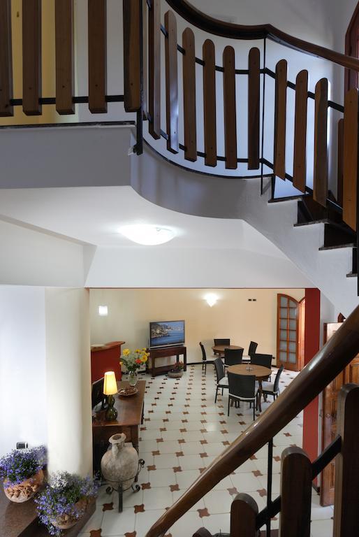 B&B Villa Rodriguez ミラッツォ エクステリア 写真